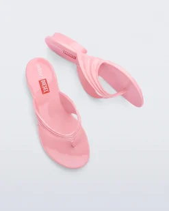 Quantum Flip Flop
